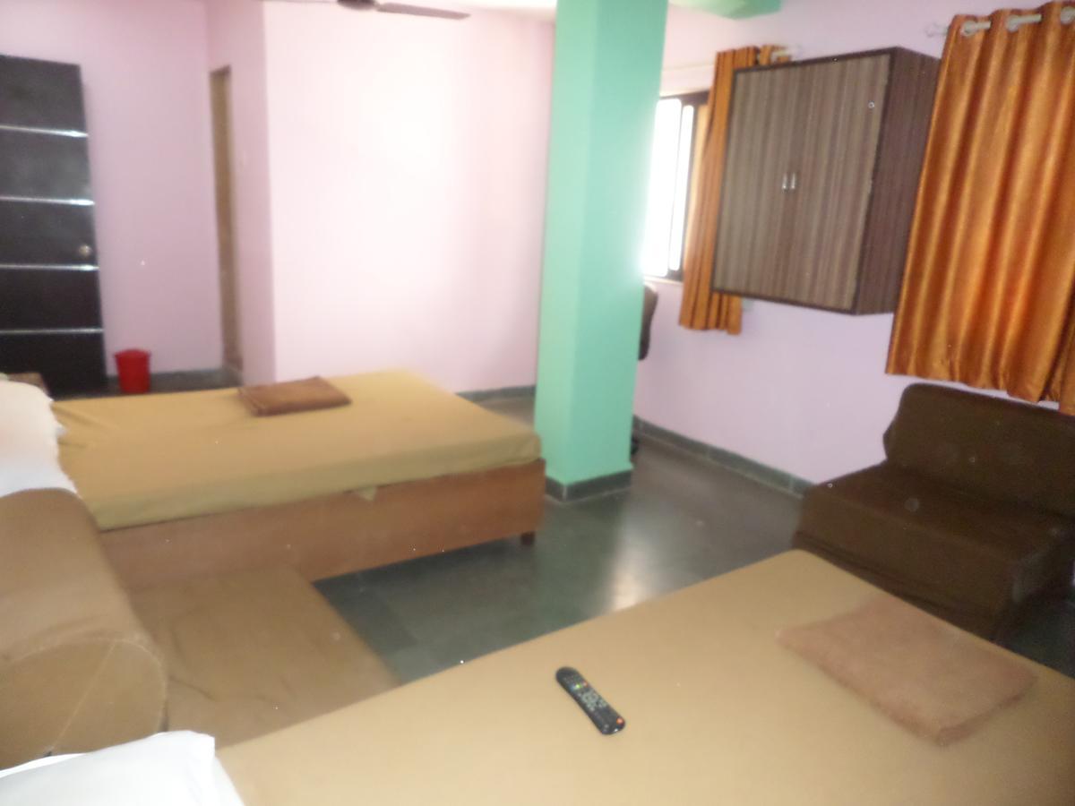 Ashtavinayak Residency Hotel Pune Exterior photo